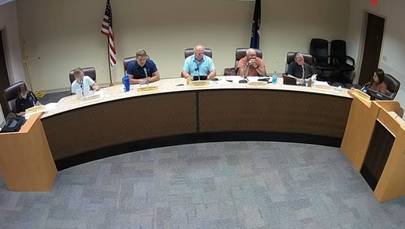 Community members appointed to airport board